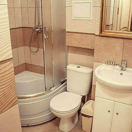 On Kopernik Street 9 *